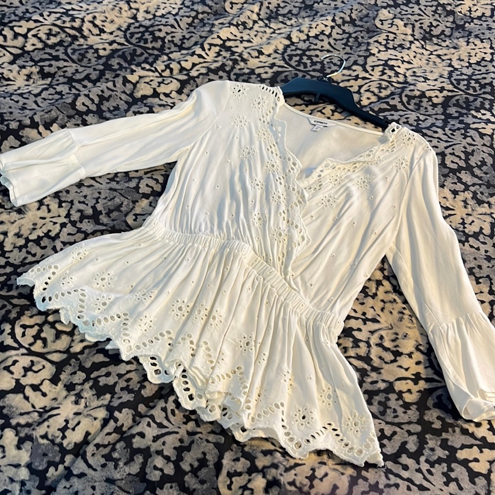 Express eyelet peasant top